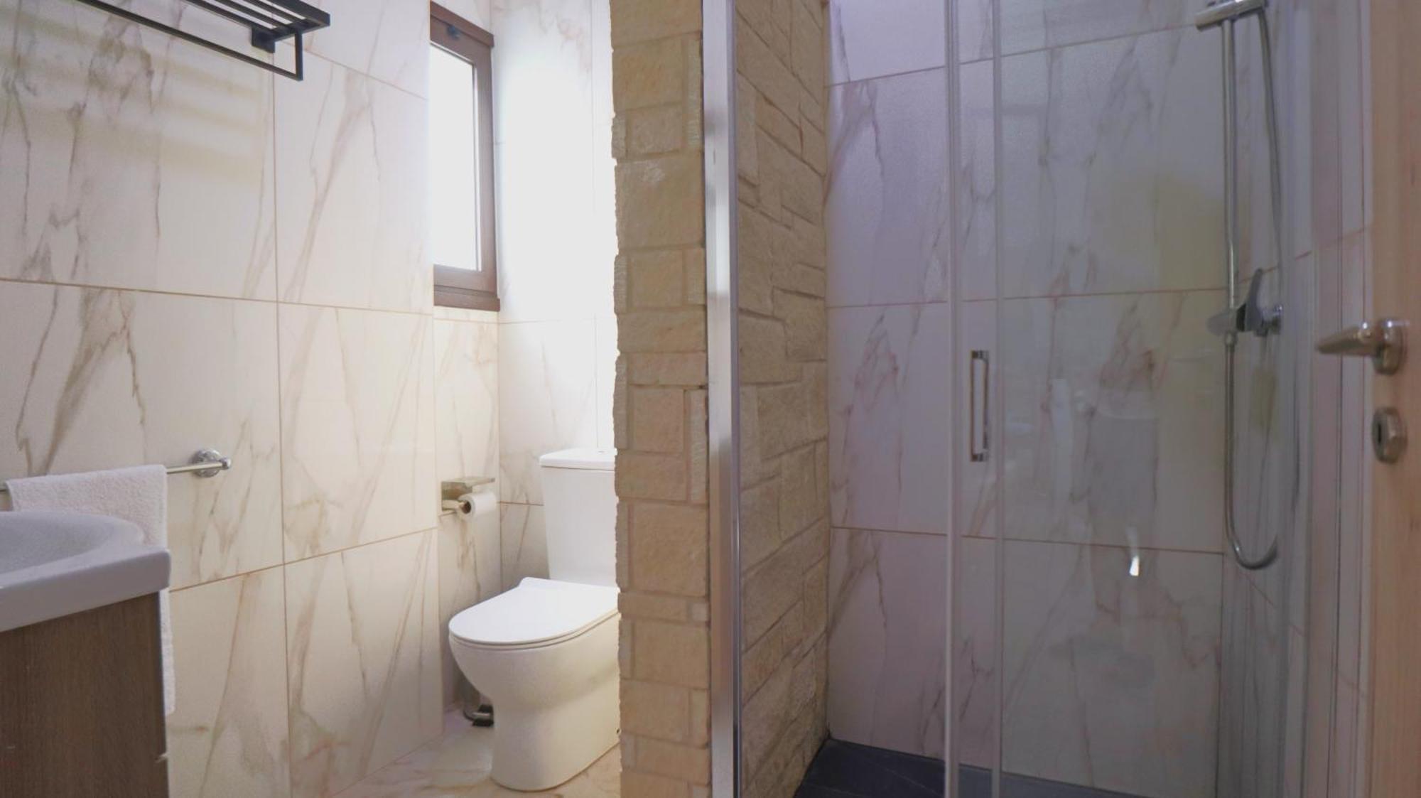 La Hacienda Cyprus Otel Limasol Dış mekan fotoğraf