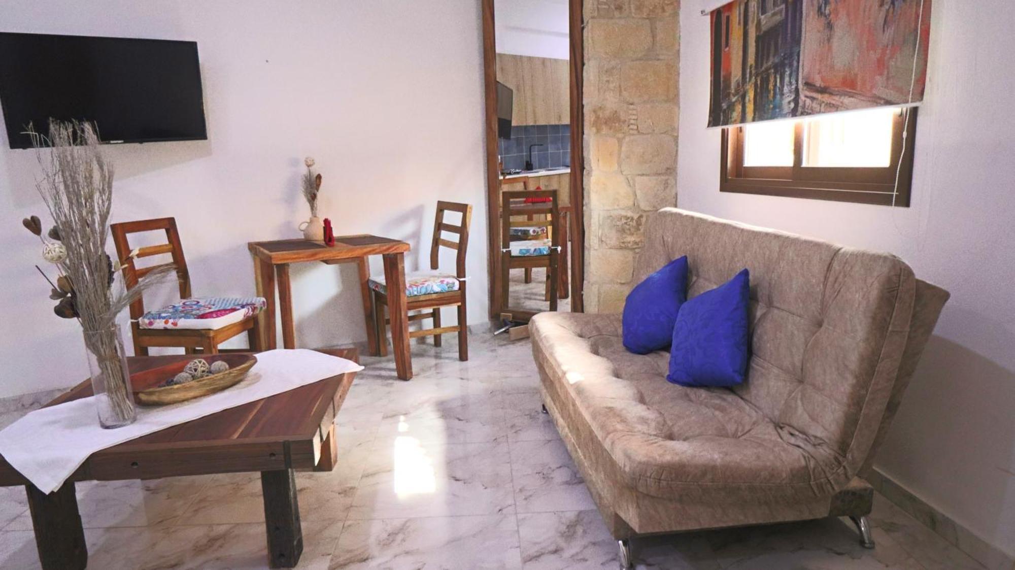 La Hacienda Cyprus Otel Limasol Dış mekan fotoğraf